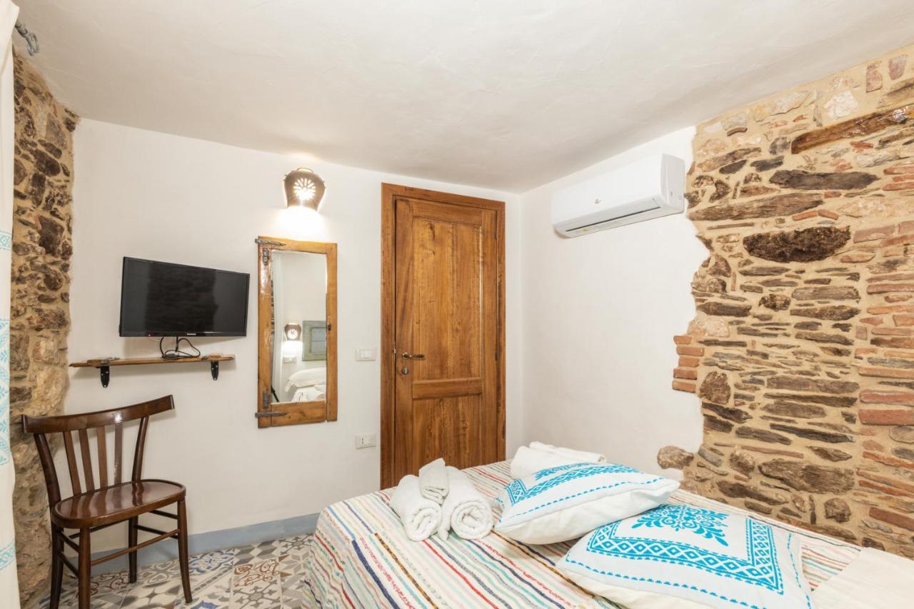 Bed And Terrace Caterina Hotel Baunei Exterior photo